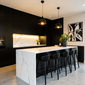 Cuisine moderne noir et blanc avec îlot central, façades mates et plan de travail en marbre.
